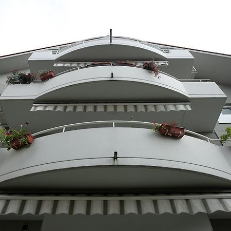 Bonus Apartments Zagreb Buitenkant foto